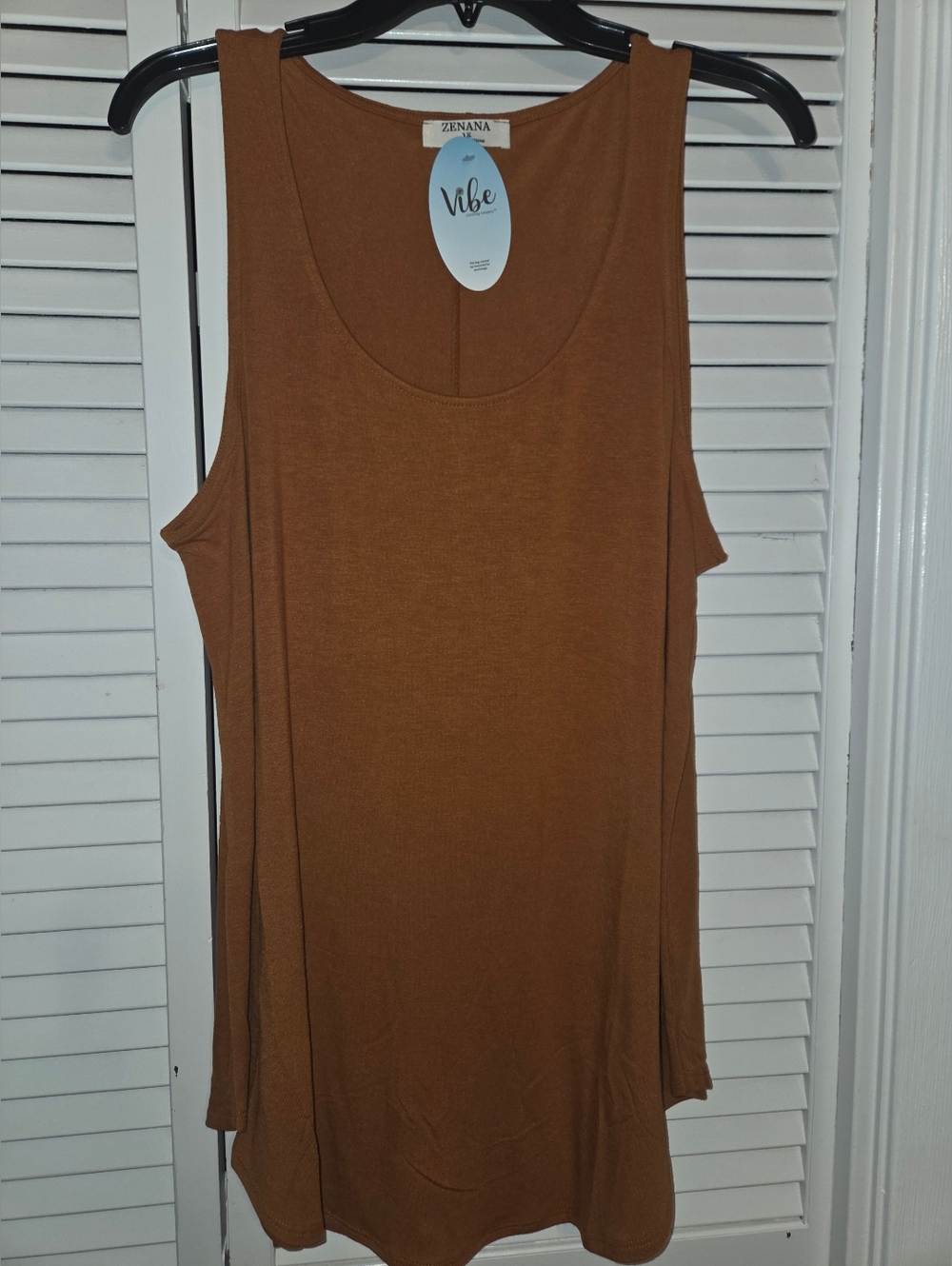 Zenana Outfitters Sleeveless Tank Top - Rust